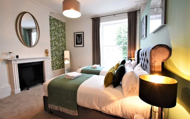 Frederick Place Your Apartment
