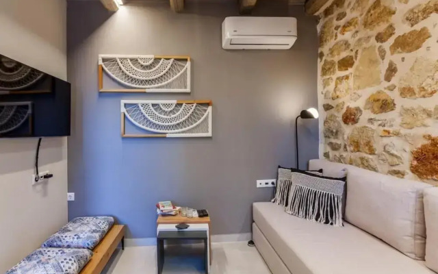 Evangelia Casa-comfy stay centrally