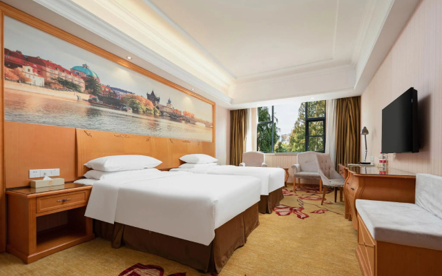 Vienna 3 Best Hotel (Wuhan Yellow Crane Tower Hubu Alley) – Guest Rooms – Wuhan