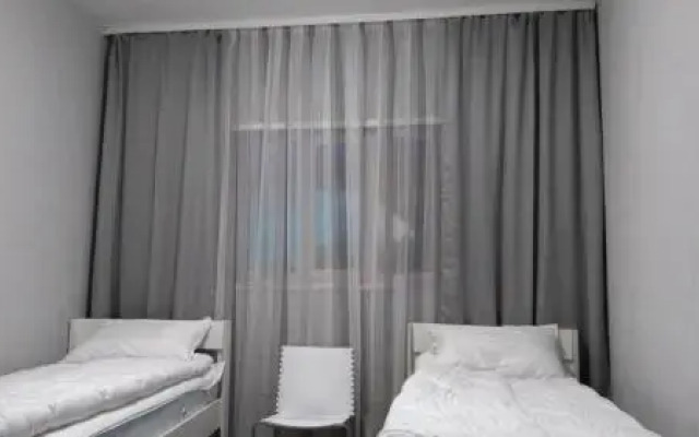 Hostel on Dragomanova 27