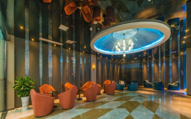 Xana Hotelle·Hotel Luzhou Baizitu Square