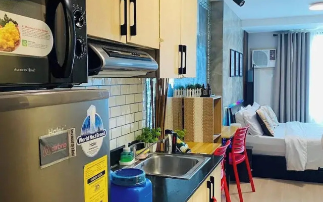 39F Smart Home Studio In Manila