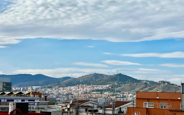 Amazing Badalona Apartment With Terrace