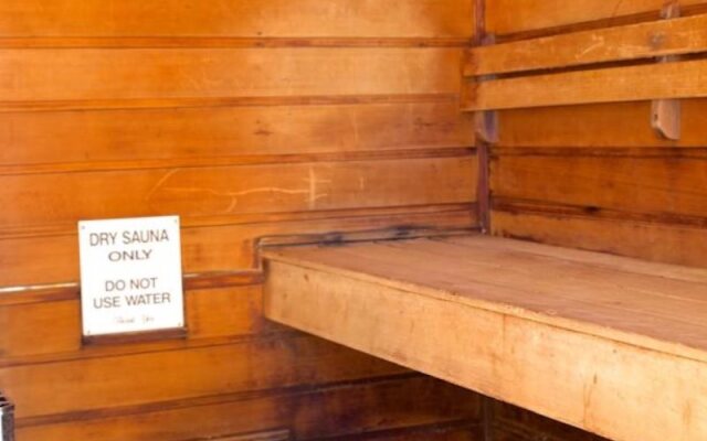 Victoria Square Private Apartments