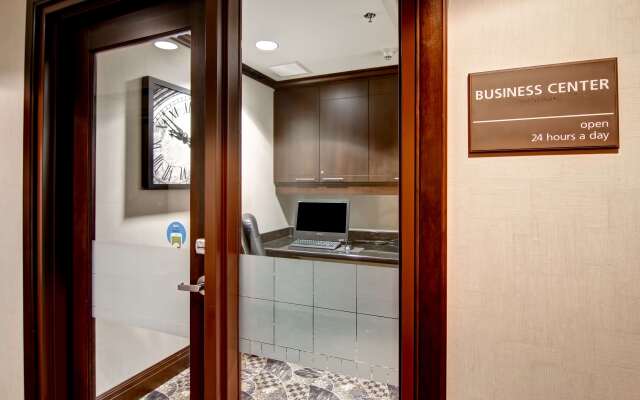 Hampton Inn by Hilton Toronto Airport Corporate Centre