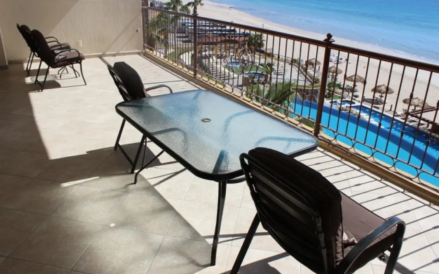 Sonoran Sky 2BR Upper 1007-v by Casago