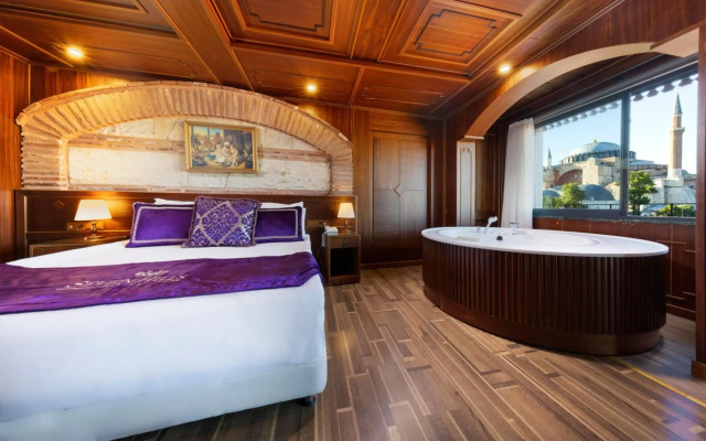 Seven Hills Hotel - Special Class