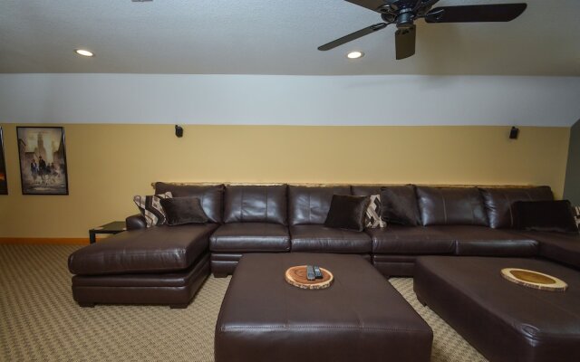 Boulder Escape 5 Bedroom House