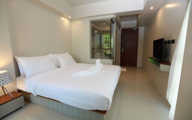 A Room Bangkok Sathorn