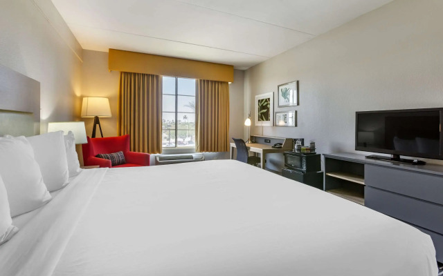 Country Inn & Suites by Radisson, Mesa, AZ