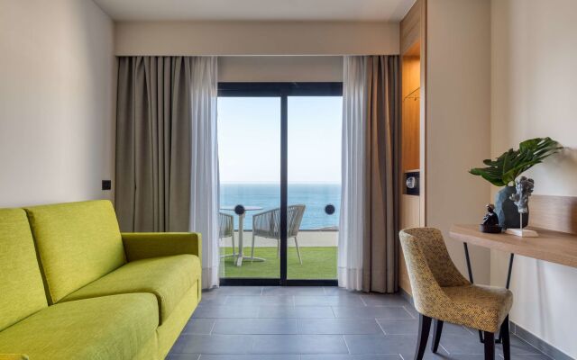 Occidental Roca Negra – Adults Only