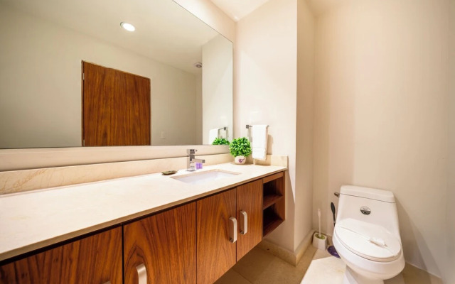 2 BR Condo with Rooftop Pool - Terrazas