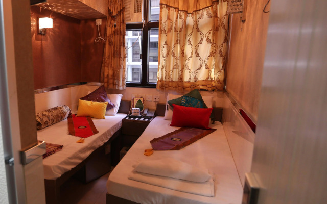 Temple Street Hotel