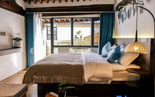 Pinzhi Wujianfang Homestay (Dali Ancient City South Gate)