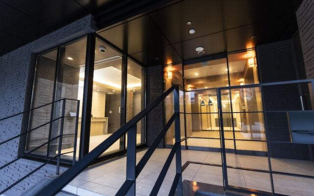 Minn Umeda East