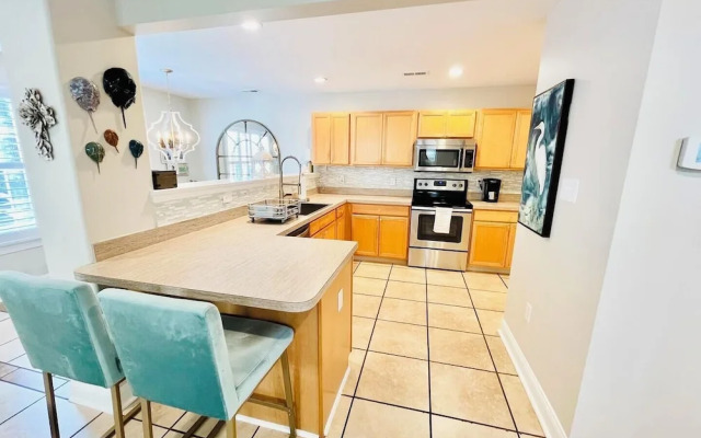 Simonton Court 20256