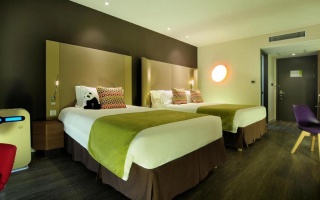 Отель Campanile Xi'an Bell Tower