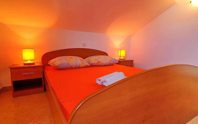 Apartments Marko Peljesac - Two Bedroom Apartment With Balcony