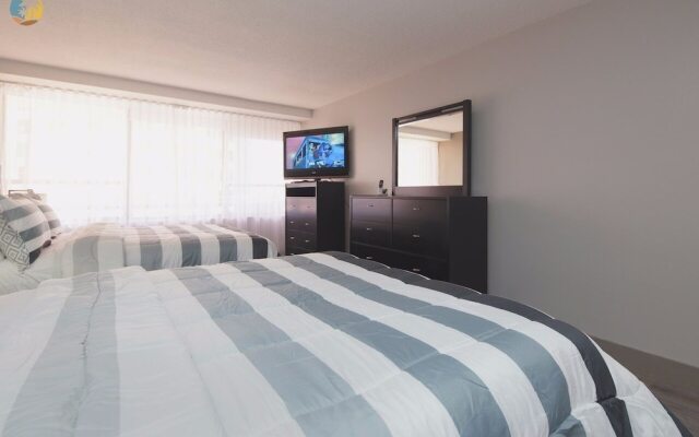 Alexander 1119 2 Bedroom Apts by RedAwning