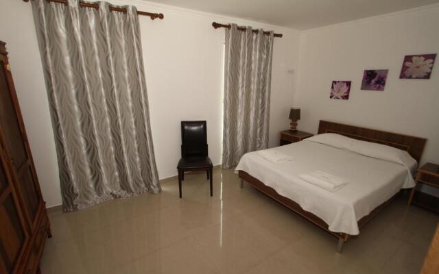 Costa & Isaias Apartamentos