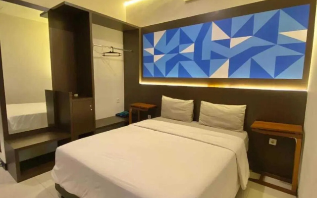 OYO 90278 Hotel Sepuluh Buah Batu Bandung – Guest Rooms – Bandung