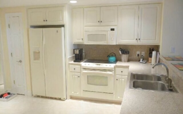 Treasure Island 2108 - Two Bedroom Condo