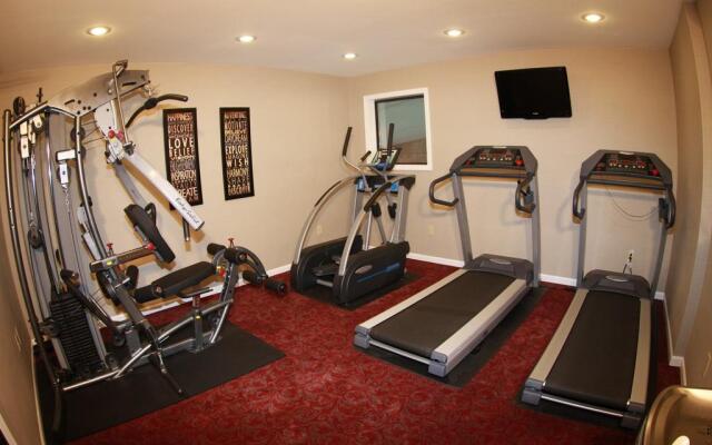 St. Ignace Budget Host Inn