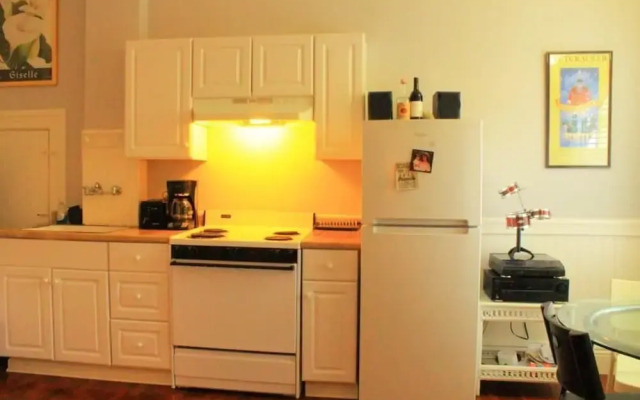 Cole Valley Suite Holiday