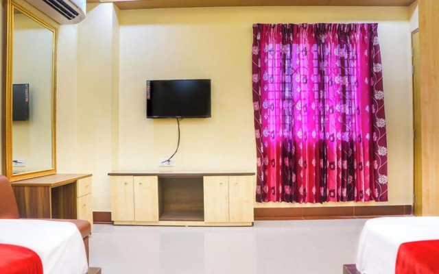 Amirs Residence Airport Hotel