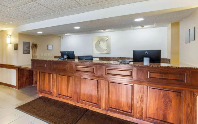 Comfort Inn & Suites Milford