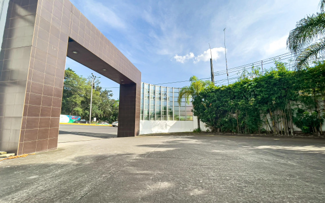 Auto-Hotel Mediterraneo