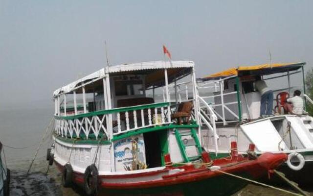 India Tours Only Sundarban Houseboat Mb Sri Radha