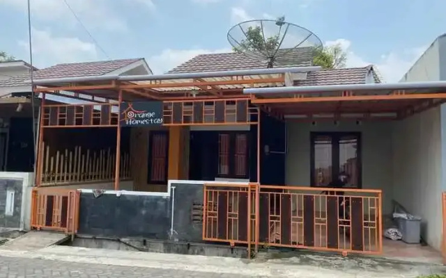 Orange Homestay