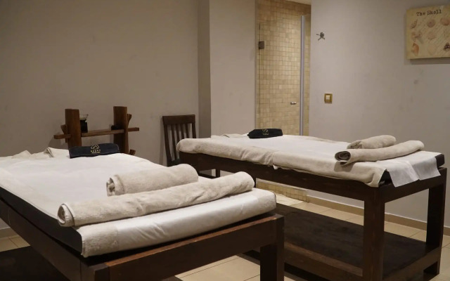 Cactus Royal Resort & Spa