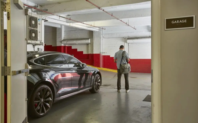 Global Luxury Suites at Rittenhouse Square