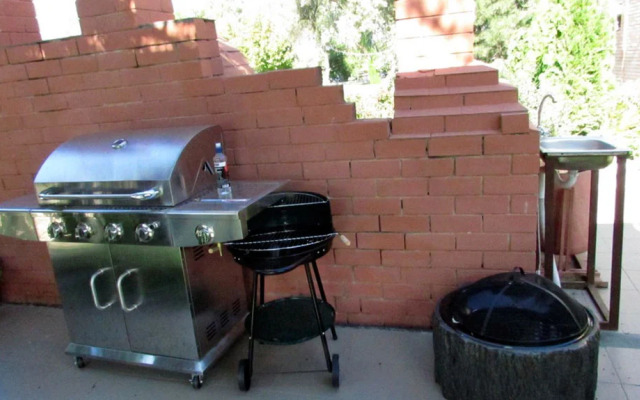 Замок (Астраханская обл)