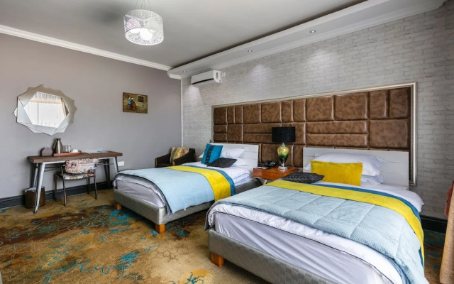 Madamz Bed & Breakfast