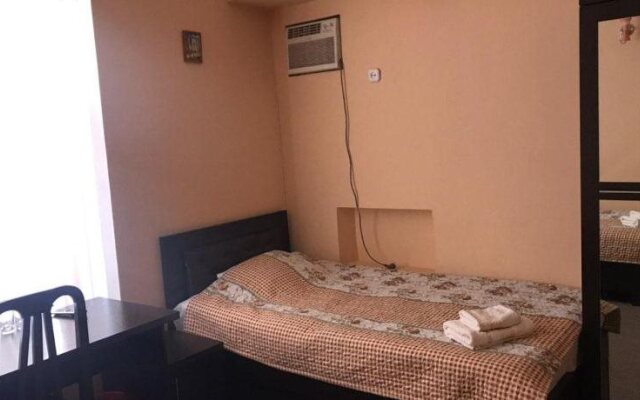 Zarina Hotel