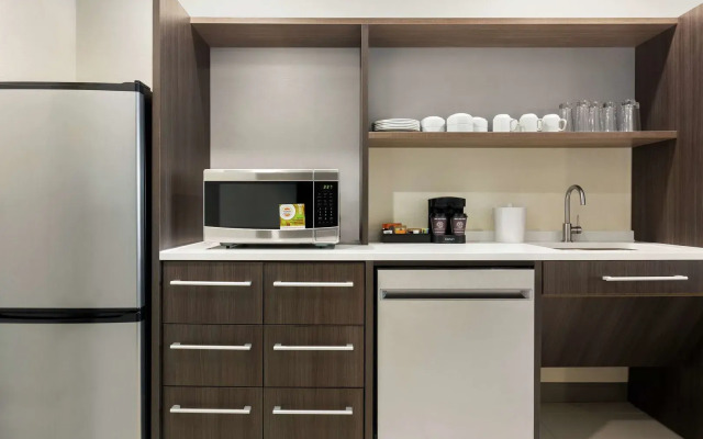 Home2 Suites by Hilton Houston-Pearland