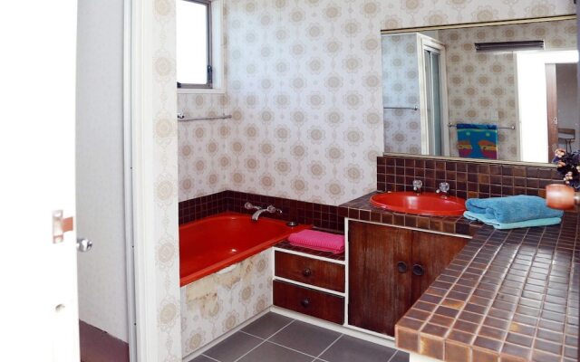 Spacious and Cosy