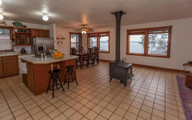 Camano Vista Paradise