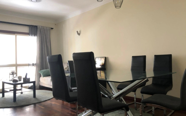 Castelo do Relógio by Férias em Figueira