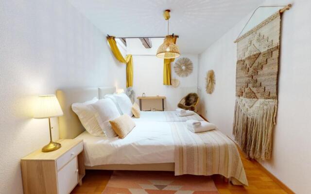 Duplex des Dominicains - 1 Parking GRATUIT - Hypercentre 6 personnes