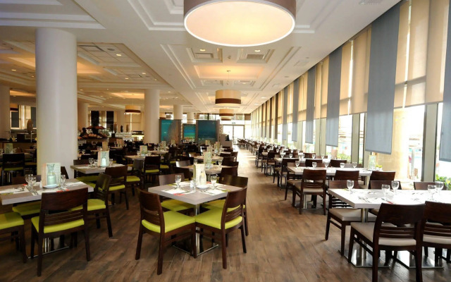 U Magic Palace Hotel