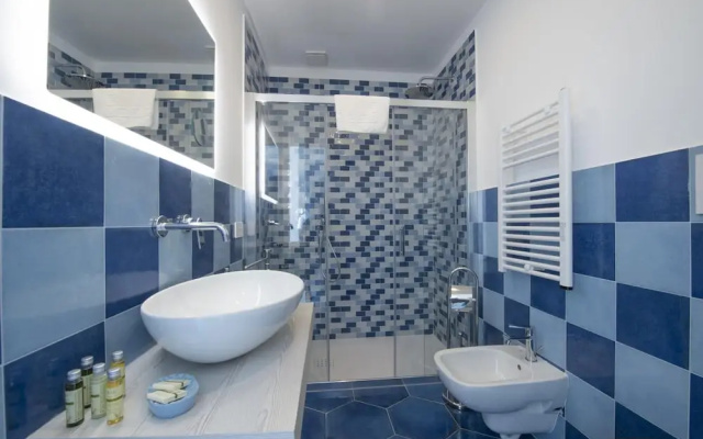 Villa Ecuba - Villa for Groups in a Strategic Position