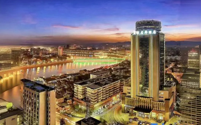Venus Royal Hotel