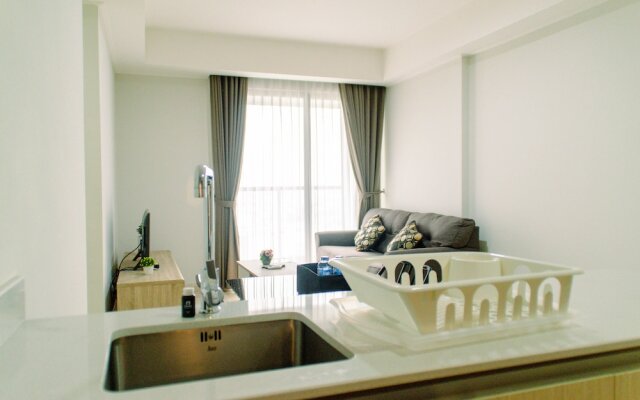 Comfort And Spacious 2Br At Gold Coast Apartment