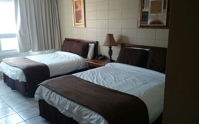 Richmond Plaza Motel