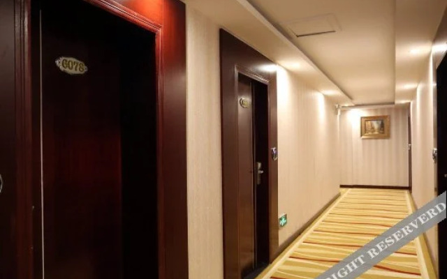 Zhenghe Business Hotel