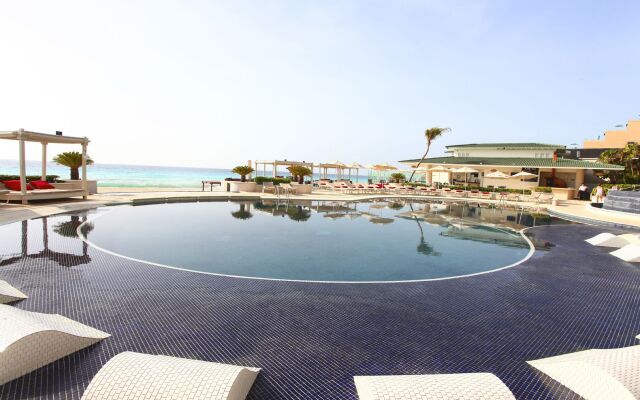Sandos Cancún All Inclusive - Adults Only